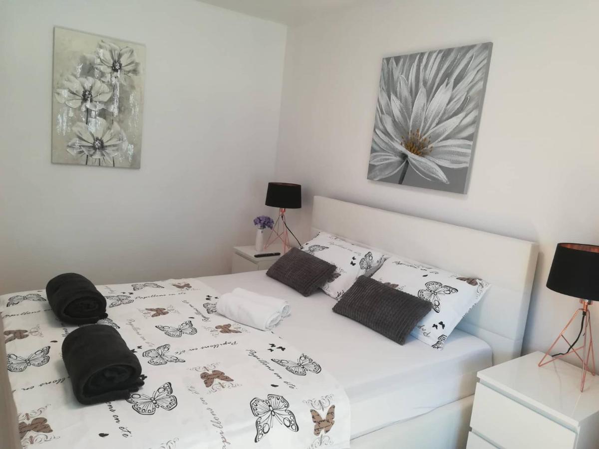 Apartman D&D*** วาราชดีน ภายนอก รูปภาพ