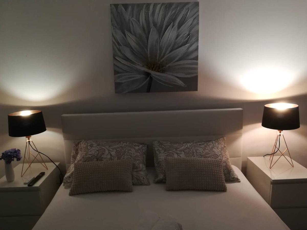 Apartman D&D*** วาราชดีน ภายนอก รูปภาพ